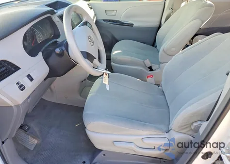 2011 Toyota Sienna из США, поврежденный, VIN 5TDZK3DC6BS084154